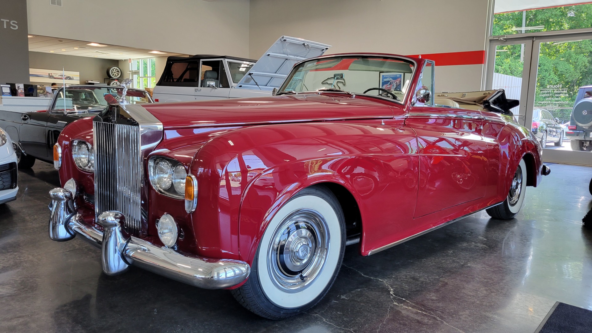 Used 1963 Rolls-Royce SILVER CLOUD III CONVERTIBLE / V8 / AUTOMATIC / RESTORED / LOW MILES for sale Sold at Formula Imports in Charlotte NC 28227 1