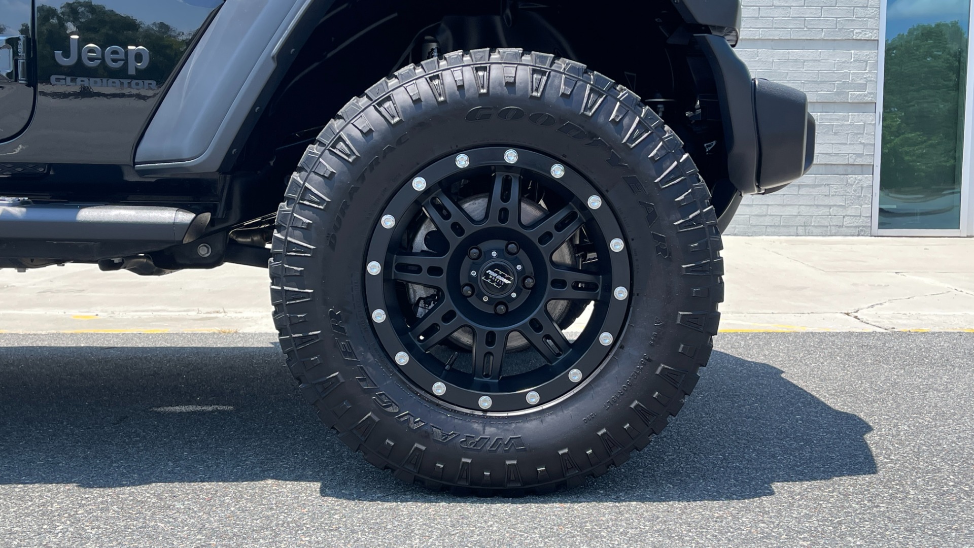 Used 2020 Jeep GLADIATOR SPORT 4X4 / 3.6L / AUTO / MAX TOW / TOUCH SCREEN / CAMERA for sale $42,995 at Formula Imports in Charlotte NC 28227 54
