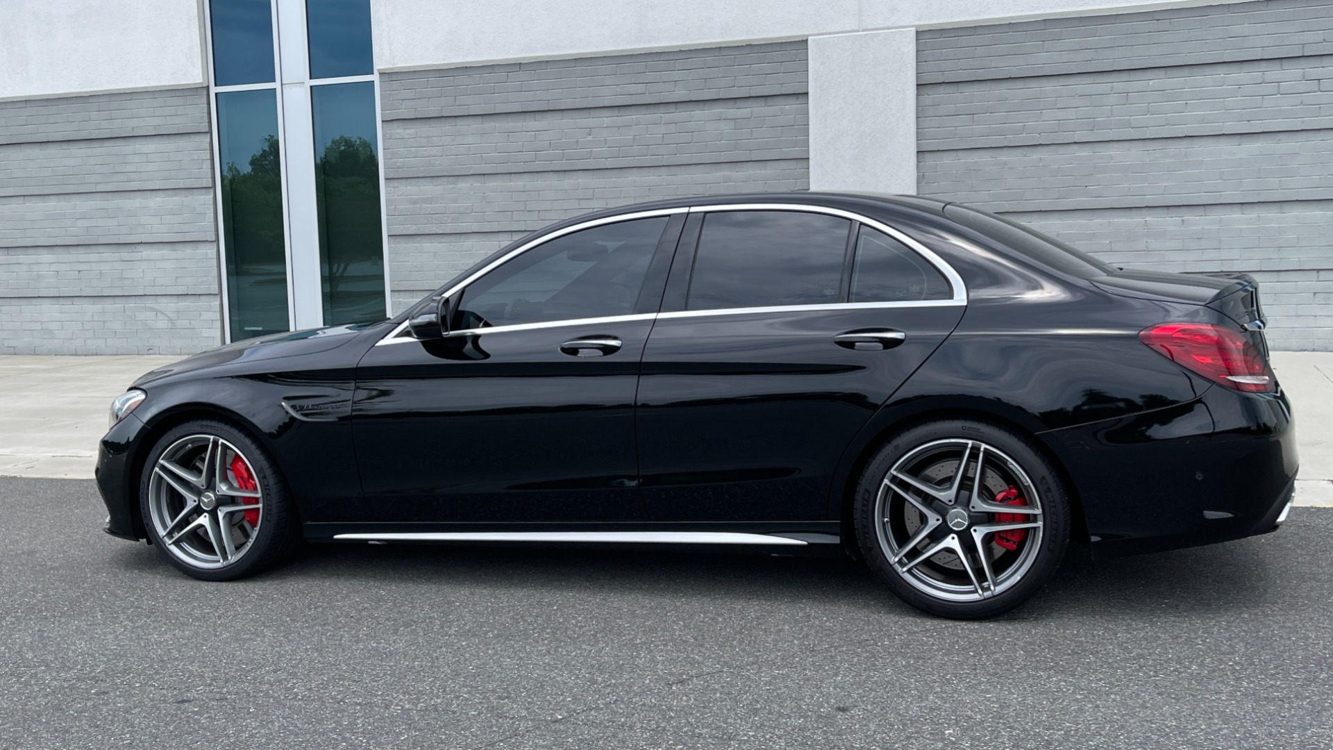 Used 2016 Mercedes-Benz C-CLASS AMG C 63 S SEDAN / NAV / BURMESTER / PANO-ROOF / CAMERA for sale $58,000 at Formula Imports in Charlotte NC 28227 3