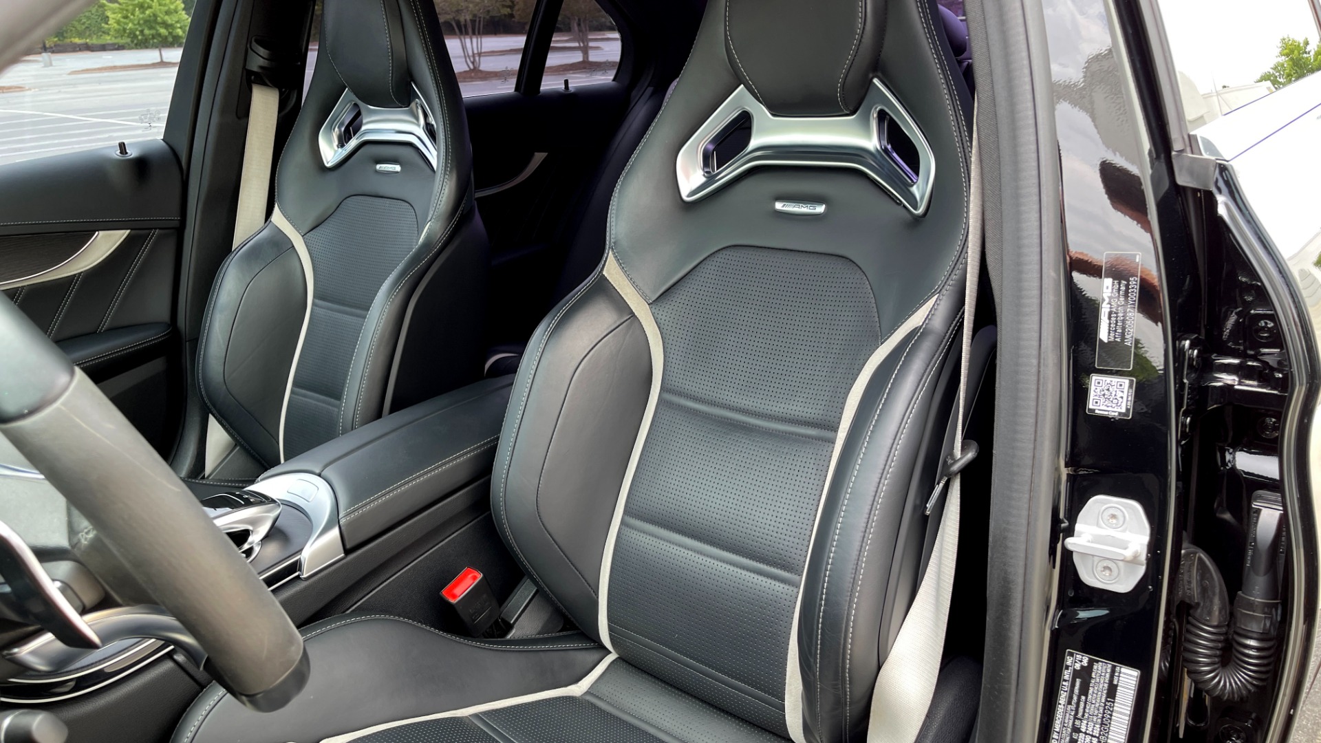 Used 2016 Mercedes-Benz C-CLASS AMG C 63 S SEDAN / NAV / BURMESTER / PANO-ROOF / CAMERA for sale $69,900 at Formula Imports in Charlotte NC 28227 32