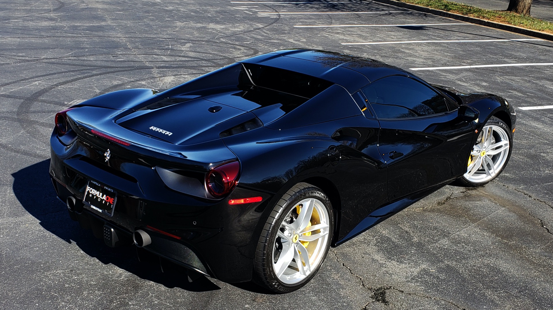 Used 2017 Ferrari 488 SPIDER F1 TRANS / 661HP / POWER-TOP / PREM SOUND / SPORT EXH for sale Sold at Formula Imports in Charlotte NC 28227 16