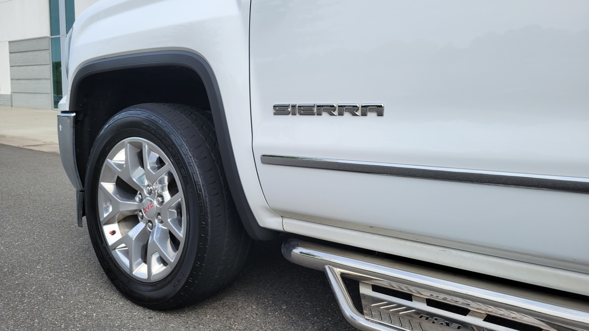 Used 2016 GMC SIERRA 1500 SLT 4X4 Z71 CREWCAB / NAV / BOSE / HTS STS & STRNG WHL / CAMERA for sale $29,695 at Formula Imports in Charlotte NC 28227 12