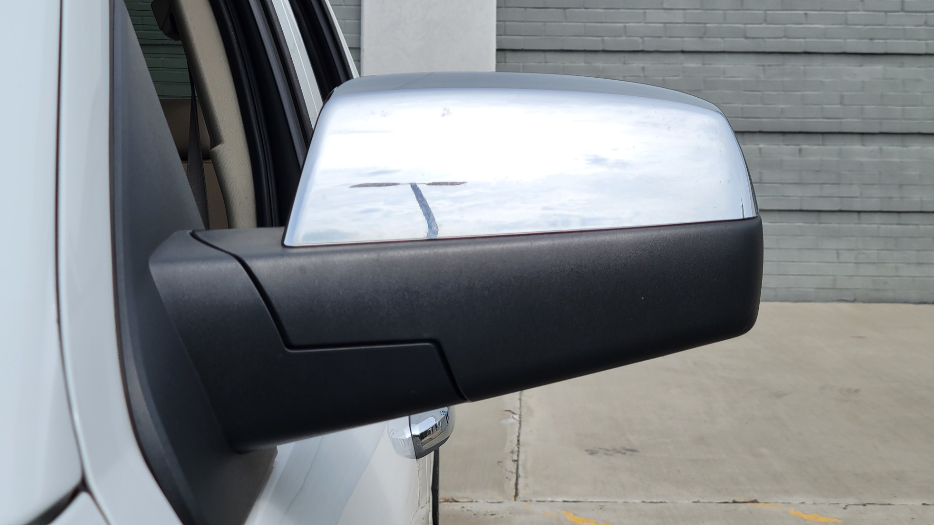 Used 2016 GMC SIERRA 1500 SLT 4X4 Z71 CREWCAB / NAV / BOSE / HTS STS & STRNG WHL / CAMERA for sale $29,695 at Formula Imports in Charlotte NC 28227 31