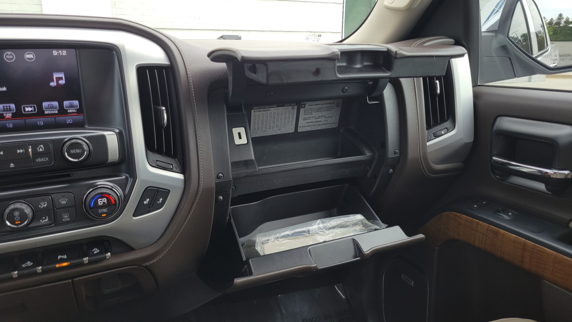 Used 2016 GMC SIERRA 1500 SLT 4X4 Z71 CREWCAB / NAV / BOSE / HTS STS & STRNG WHL / CAMERA for sale Sold at Formula Imports in Charlotte NC 28227 55