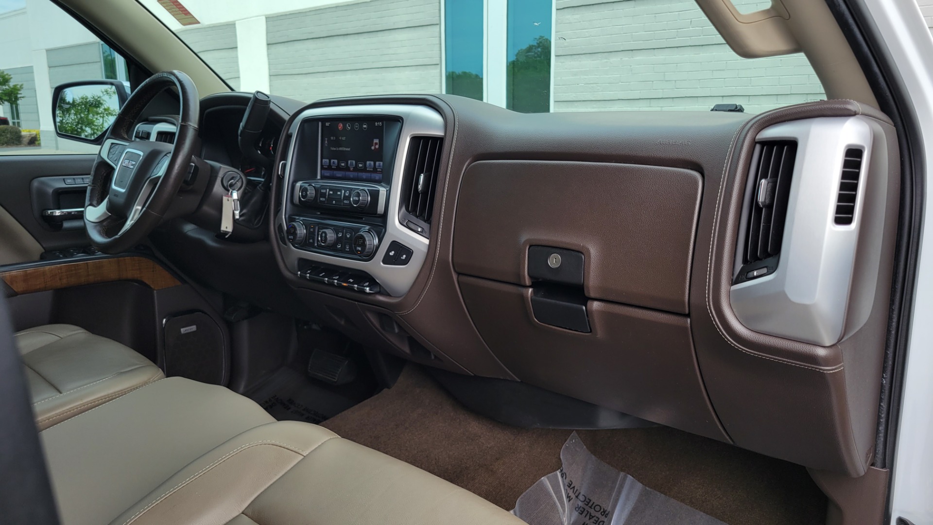 Used 2016 GMC SIERRA 1500 SLT 4X4 Z71 CREWCAB / NAV / BOSE / HTS STS & STRNG WHL / CAMERA for sale Sold at Formula Imports in Charlotte NC 28227 74