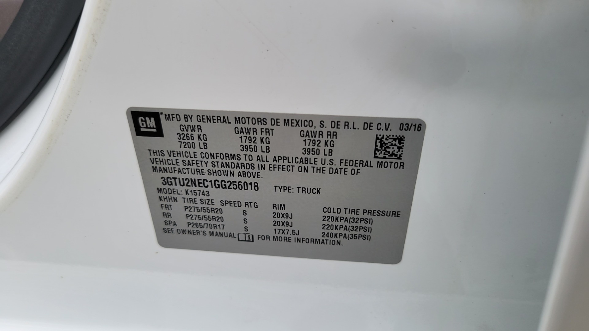 Used 2016 GMC SIERRA 1500 SLT 4X4 Z71 CREWCAB / NAV / BOSE / HTS STS & STRNG WHL / CAMERA for sale $29,695 at Formula Imports in Charlotte NC 28227 93