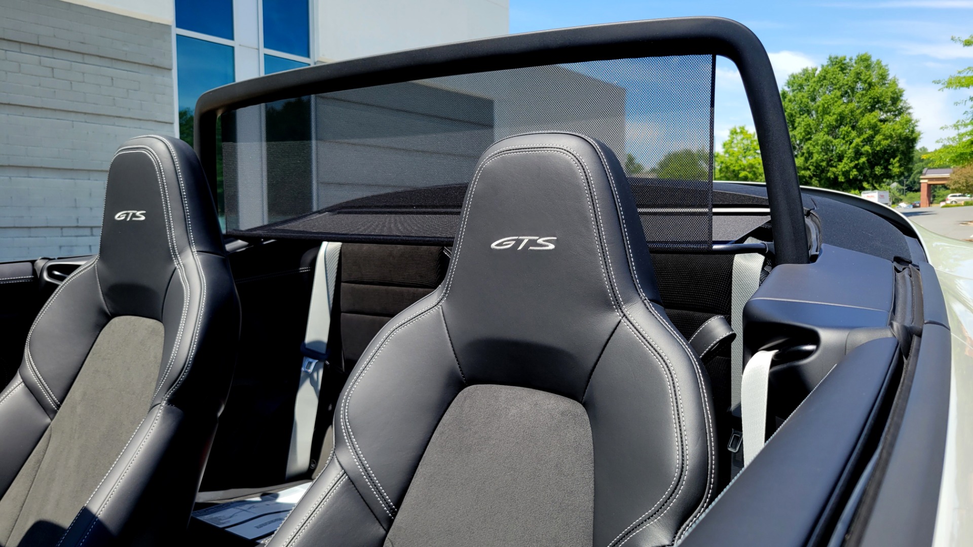 Used 2022 Porsche 911 CARRERA GTS CABRIOLET PREMIUM / BOSE / LCA / SURROUND VIEW for sale Sold at Formula Imports in Charlotte NC 28227 10