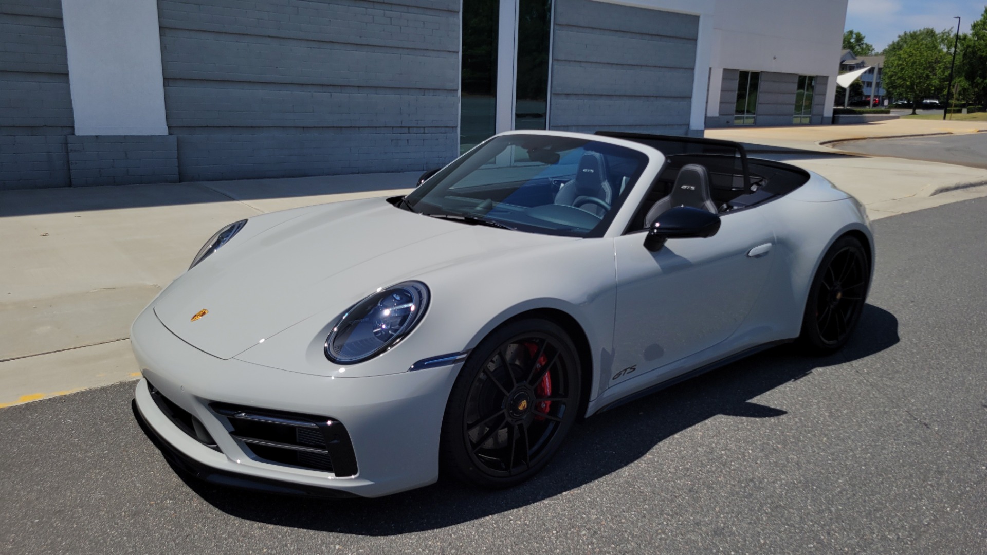 Used 2022 Porsche 911 CARRERA GTS CABRIOLET PREMIUM / BOSE / LCA / SURROUND VIEW for sale Sold at Formula Imports in Charlotte NC 28227 3