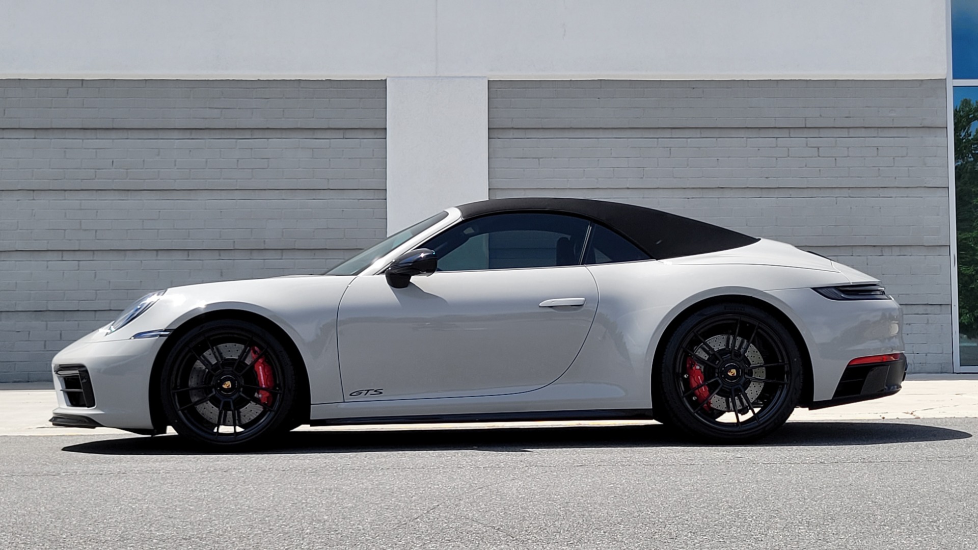 Used 2022 Porsche 911 CARRERA GTS CABRIOLET PREMIUM / BOSE / LCA / SURROUND VIEW for sale Sold at Formula Imports in Charlotte NC 28227 5