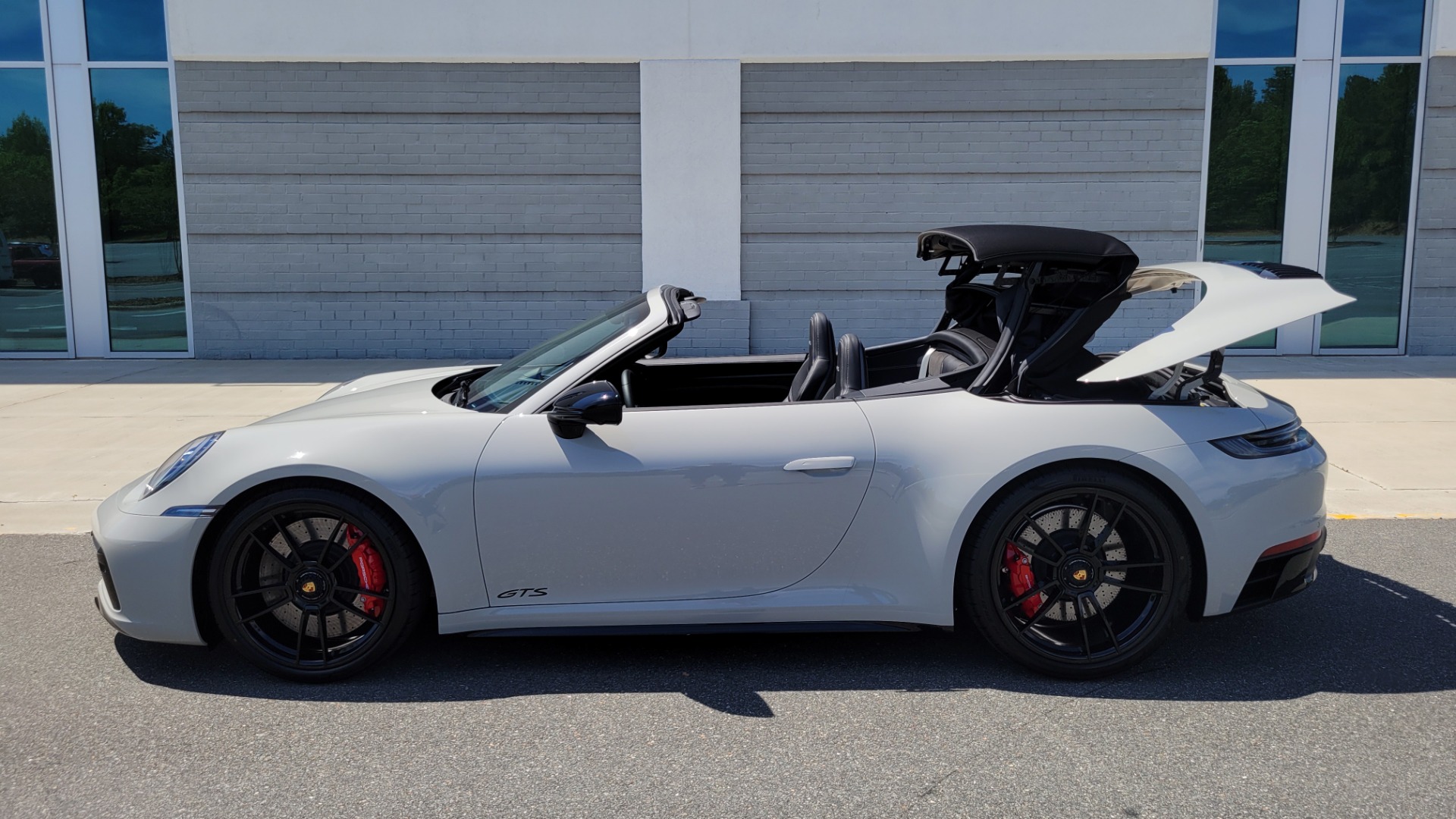 Used 2022 Porsche 911 CARRERA GTS CABRIOLET PREMIUM / BOSE / LCA / SURROUND VIEW for sale Sold at Formula Imports in Charlotte NC 28227 7