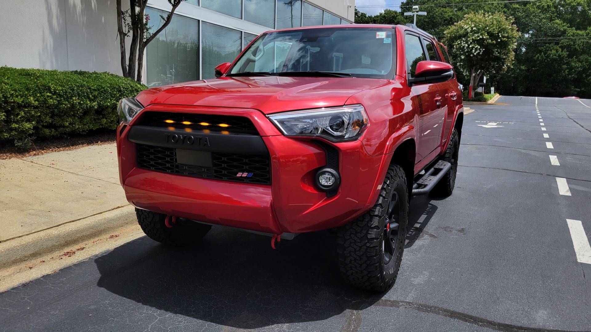 Used 2021 Toyota 4RUNNER SR5 PREMIUM 4X4 / 4.0L V6 / NAV / SUNROOF / PREM SOUND / CAMERA for sale $48,995 at Formula Imports in Charlotte NC 28227 2