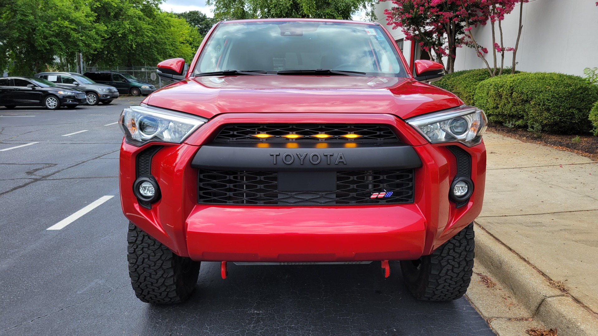 Used 2021 Toyota 4RUNNER SR5 PREMIUM 4X4 / 4.0L V6 / NAV / SUNROOF / PREM SOUND / CAMERA for sale $48,995 at Formula Imports in Charlotte NC 28227 26