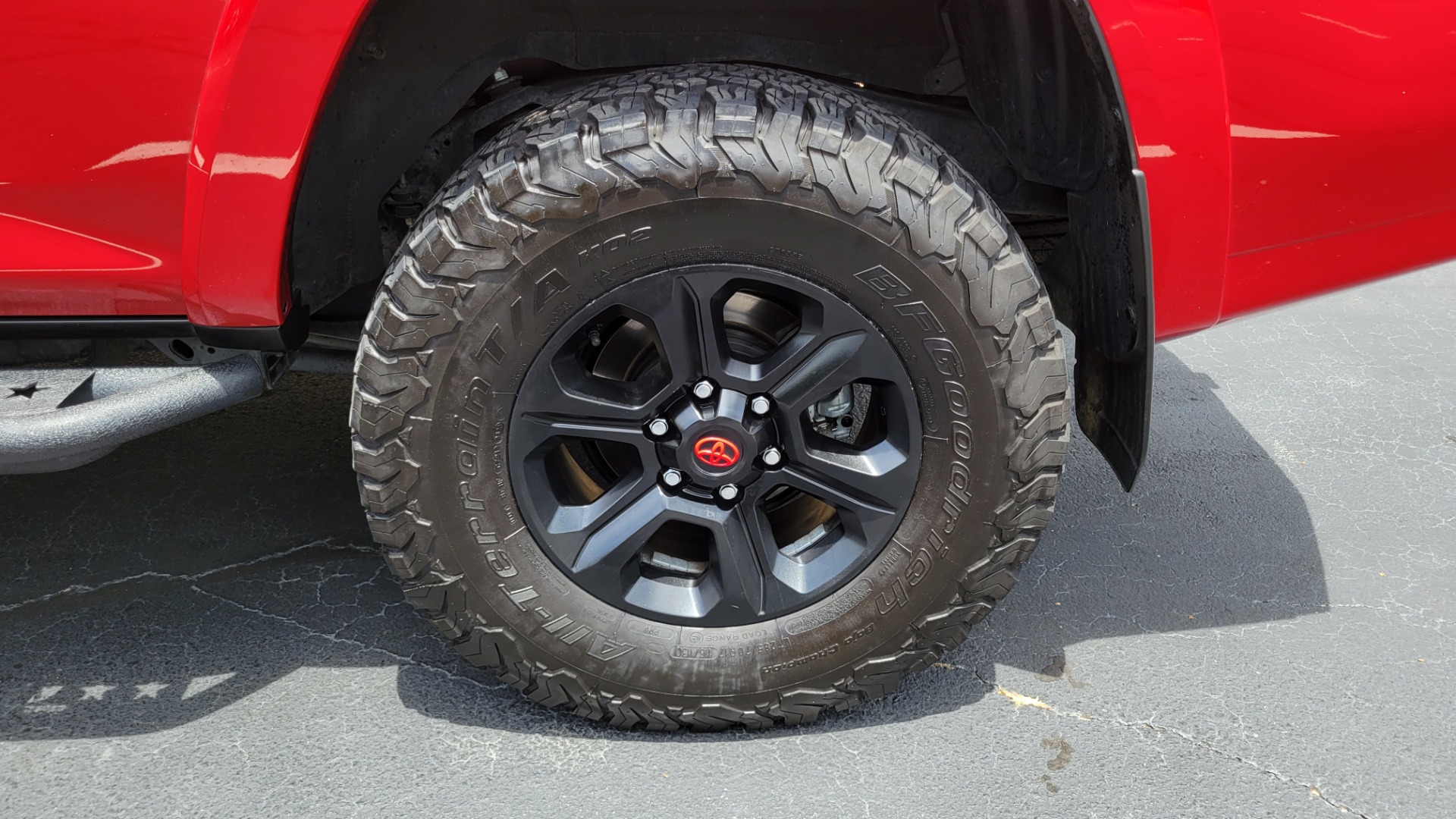 Used 2021 Toyota 4RUNNER SR5 PREMIUM 4X4 / 4.0L V6 / NAV / SUNROOF / PREM SOUND / CAMERA for sale $48,995 at Formula Imports in Charlotte NC 28227 87