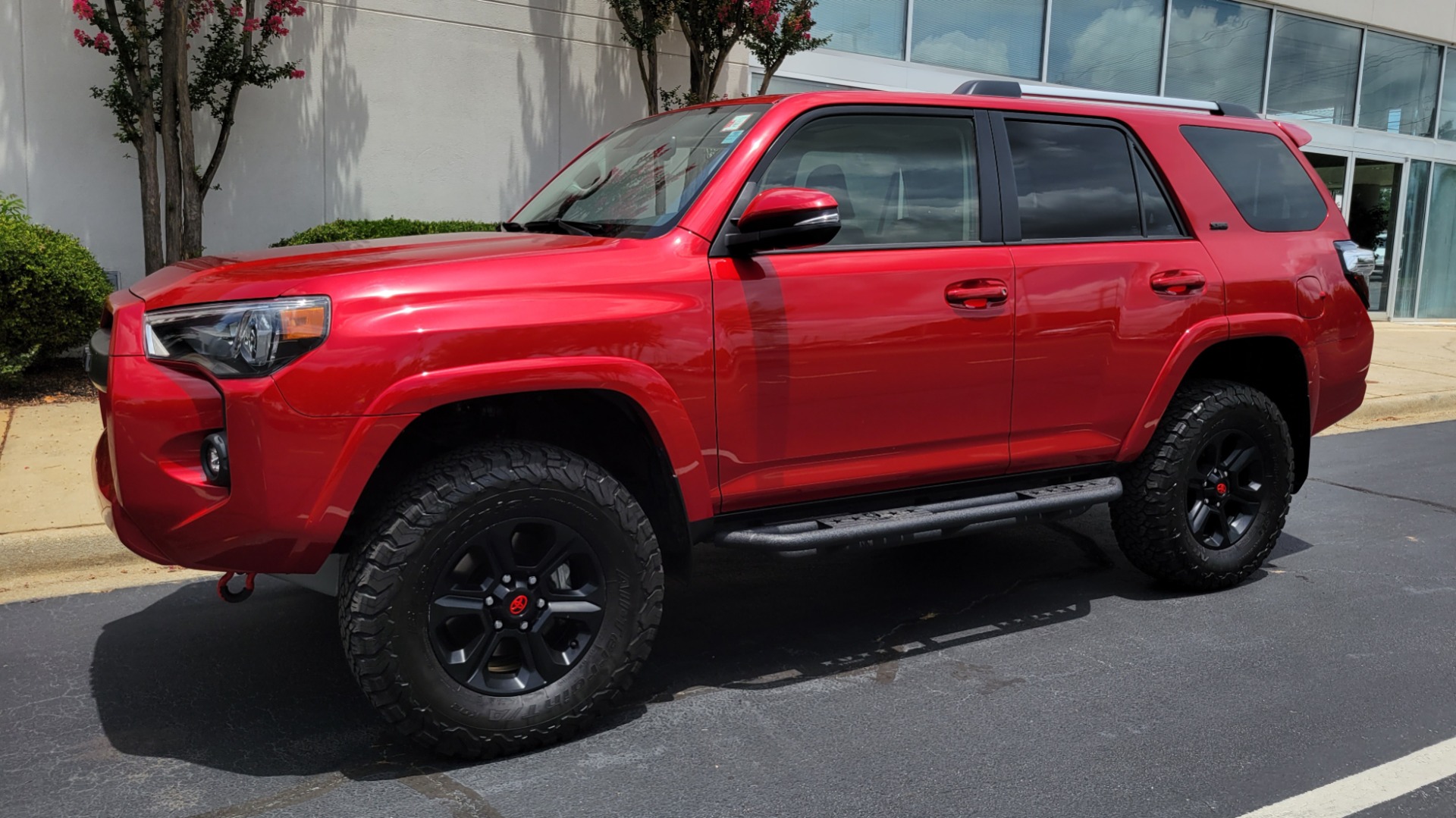 Used 2021 Toyota 4RUNNER SR5 PREMIUM 4X4 / 4.0L V6 / NAV / SUNROOF / PREM SOUND / CAMERA for sale Sold at Formula Imports in Charlotte NC 28227 1