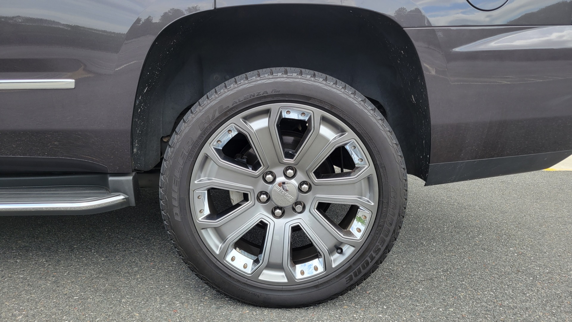 Used 2015 GMC YUKON DENALI 4WD / 6.2L / 8-SPD / NAV / BOSE / SUNROOF / CAMERA / 3-ROW for sale Sold at Formula Imports in Charlotte NC 28227 104
