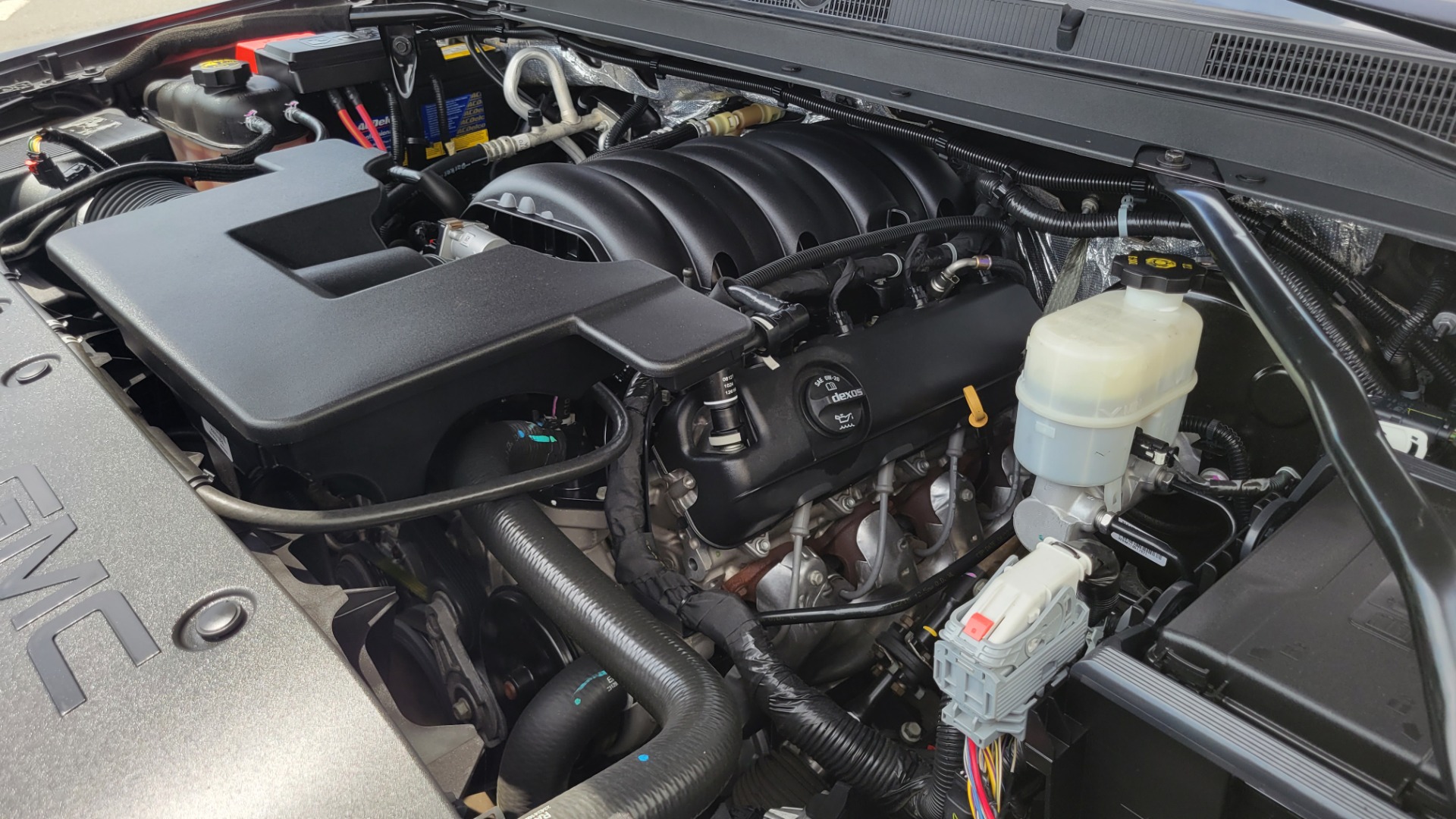 Used 2015 GMC YUKON DENALI 4WD / 6.2L / 8-SPD / NAV / BOSE / SUNROOF / CAMERA / 3-ROW for sale $36,500 at Formula Imports in Charlotte NC 28227 18