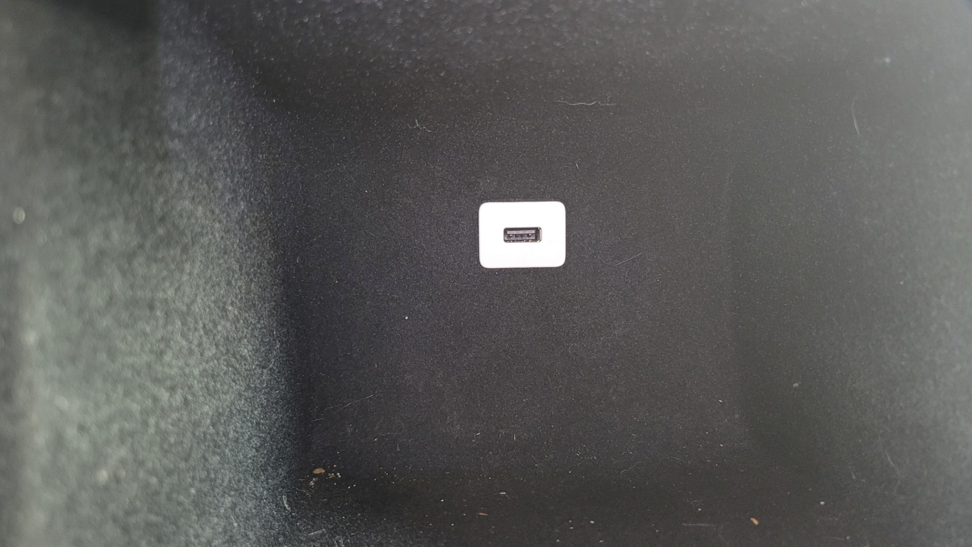 Used 2015 GMC YUKON DENALI 4WD / 6.2L / 8-SPD / NAV / BOSE / SUNROOF / CAMERA / 3-ROW for sale Sold at Formula Imports in Charlotte NC 28227 60