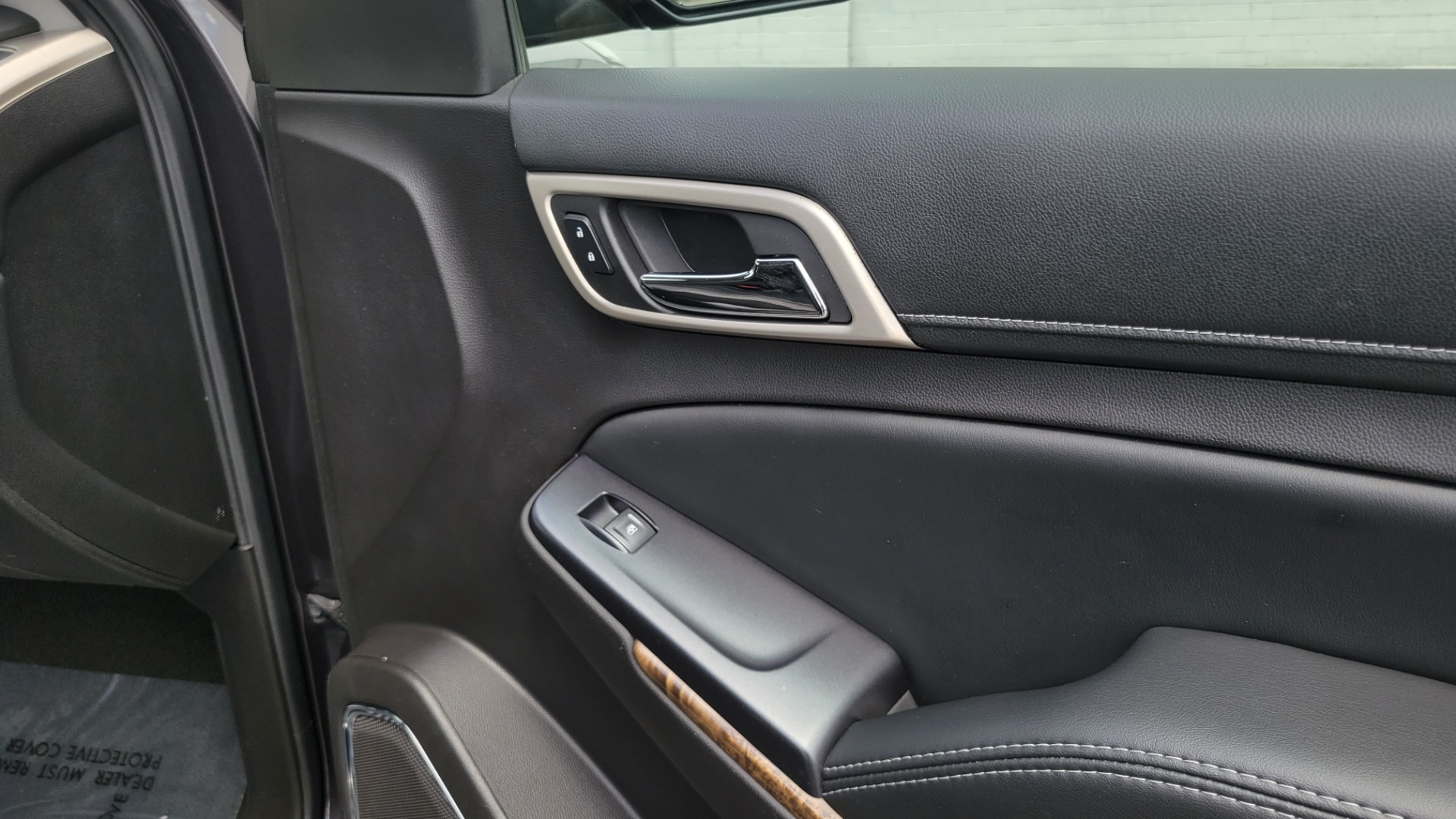 Used 2015 GMC YUKON DENALI 4WD / 6.2L / 8-SPD / NAV / BOSE / SUNROOF / CAMERA / 3-ROW for sale Sold at Formula Imports in Charlotte NC 28227 85