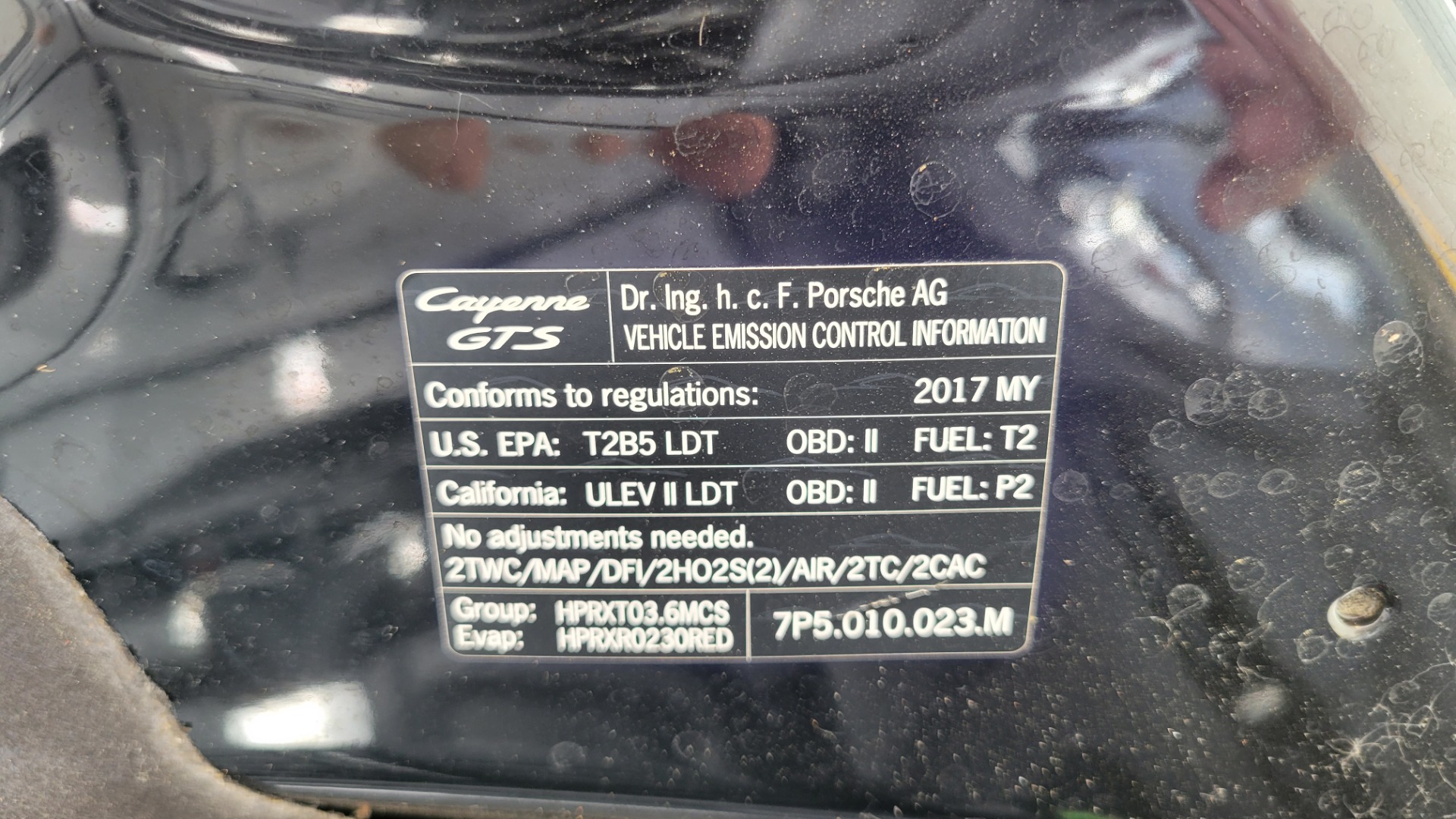 Used 2017 Porsche CAYENNE GTS 3.6L / NAV / SUNROOF / BOSE / PARK ASST / LCA / CAMERA for sale Sold at Formula Imports in Charlotte NC 28227 15
