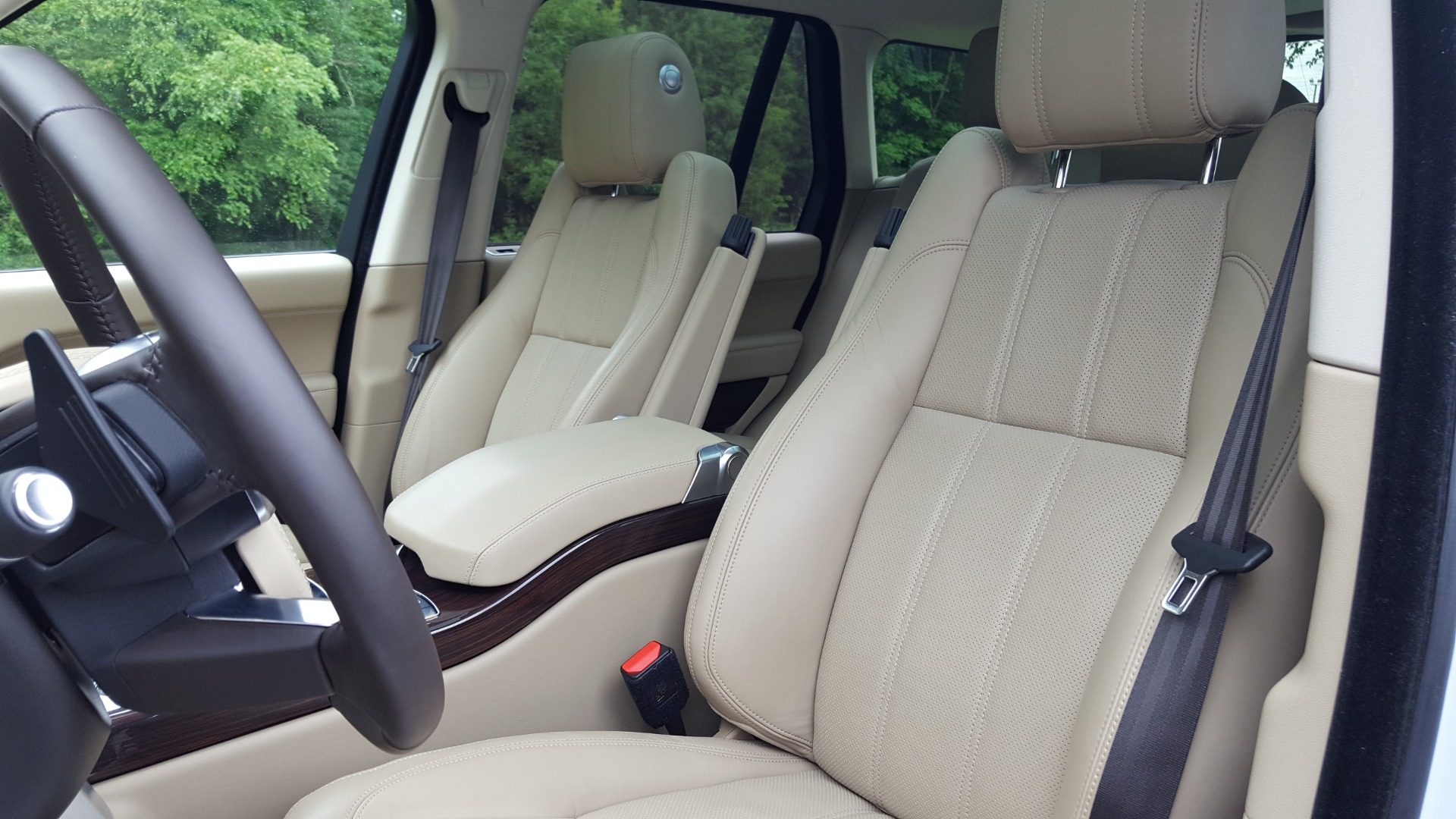 Used 2016 Land Rover RANGE ROVER SC V8 / DRVR ASST / VSN ASST / MERIDIAN / SNRF / BLIND SPOT for sale Sold at Formula Imports in Charlotte NC 28227 34