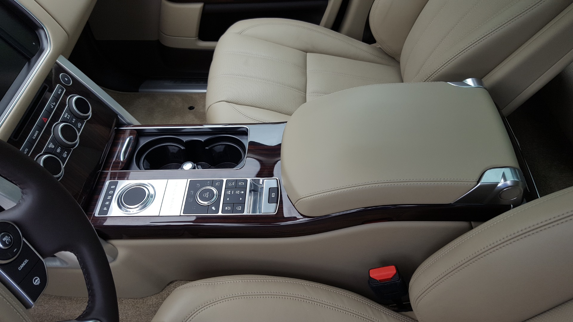 Used 2016 Land Rover RANGE ROVER SC V8 / DRVR ASST / VSN ASST / MERIDIAN / SNRF / BLIND SPOT for sale Sold at Formula Imports in Charlotte NC 28227 35