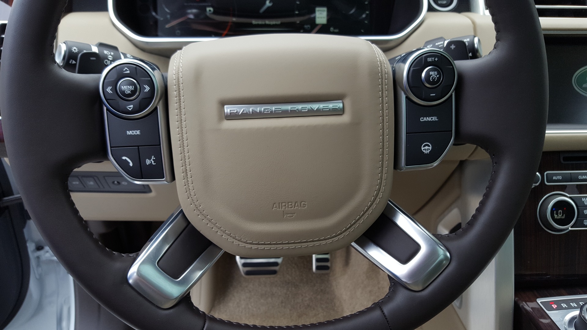 Used 2016 Land Rover RANGE ROVER SC V8 / DRVR ASST / VSN ASST / MERIDIAN / SNRF / BLIND SPOT for sale Sold at Formula Imports in Charlotte NC 28227 37