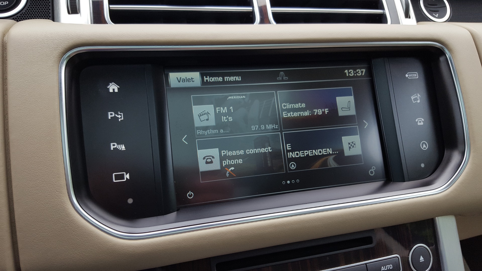 Used 2016 Land Rover RANGE ROVER SC V8 / DRVR ASST / VSN ASST / MERIDIAN / SNRF / BLIND SPOT for sale Sold at Formula Imports in Charlotte NC 28227 46