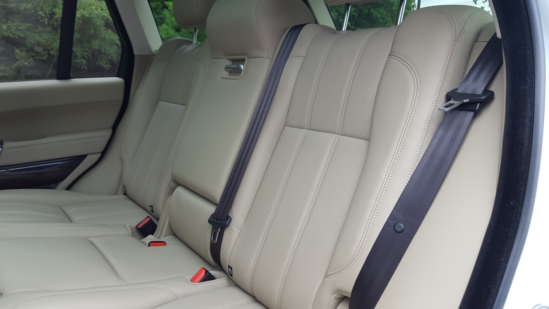 Used 2016 Land Rover RANGE ROVER SC V8 / DRVR ASST / VSN ASST / MERIDIAN / SNRF / BLIND SPOT for sale Sold at Formula Imports in Charlotte NC 28227 67