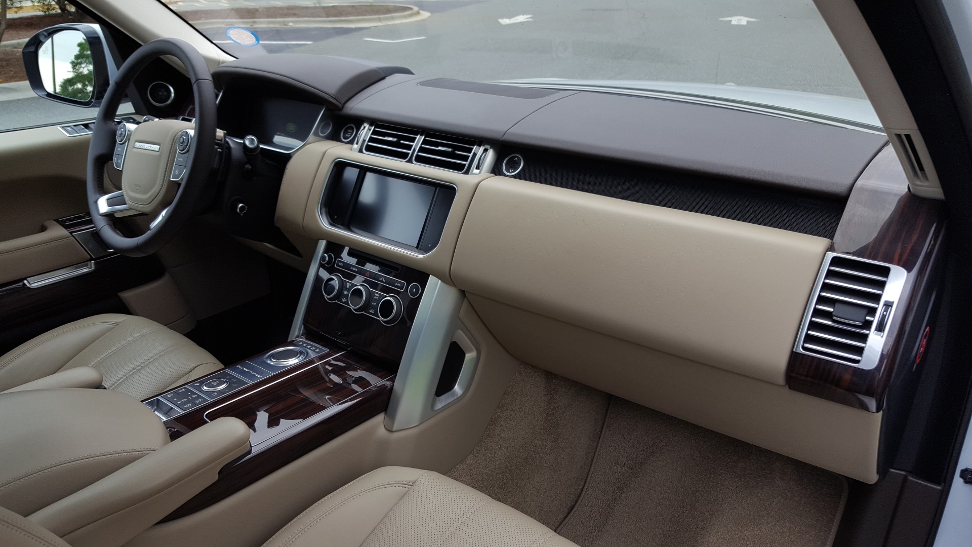 Used 2016 Land Rover RANGE ROVER SC V8 / DRVR ASST / VSN ASST / MERIDIAN / SNRF / BLIND SPOT for sale Sold at Formula Imports in Charlotte NC 28227 75