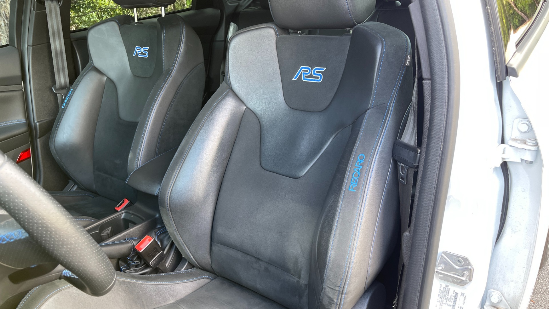 Used 2017 Ford Focus RS / SUNROOF / RS2 PACKAGE / RECAROS / MBRP EXHAUST / ALL WHEEL DRIVE for sale Sold at Formula Imports in Charlotte NC 28227 12