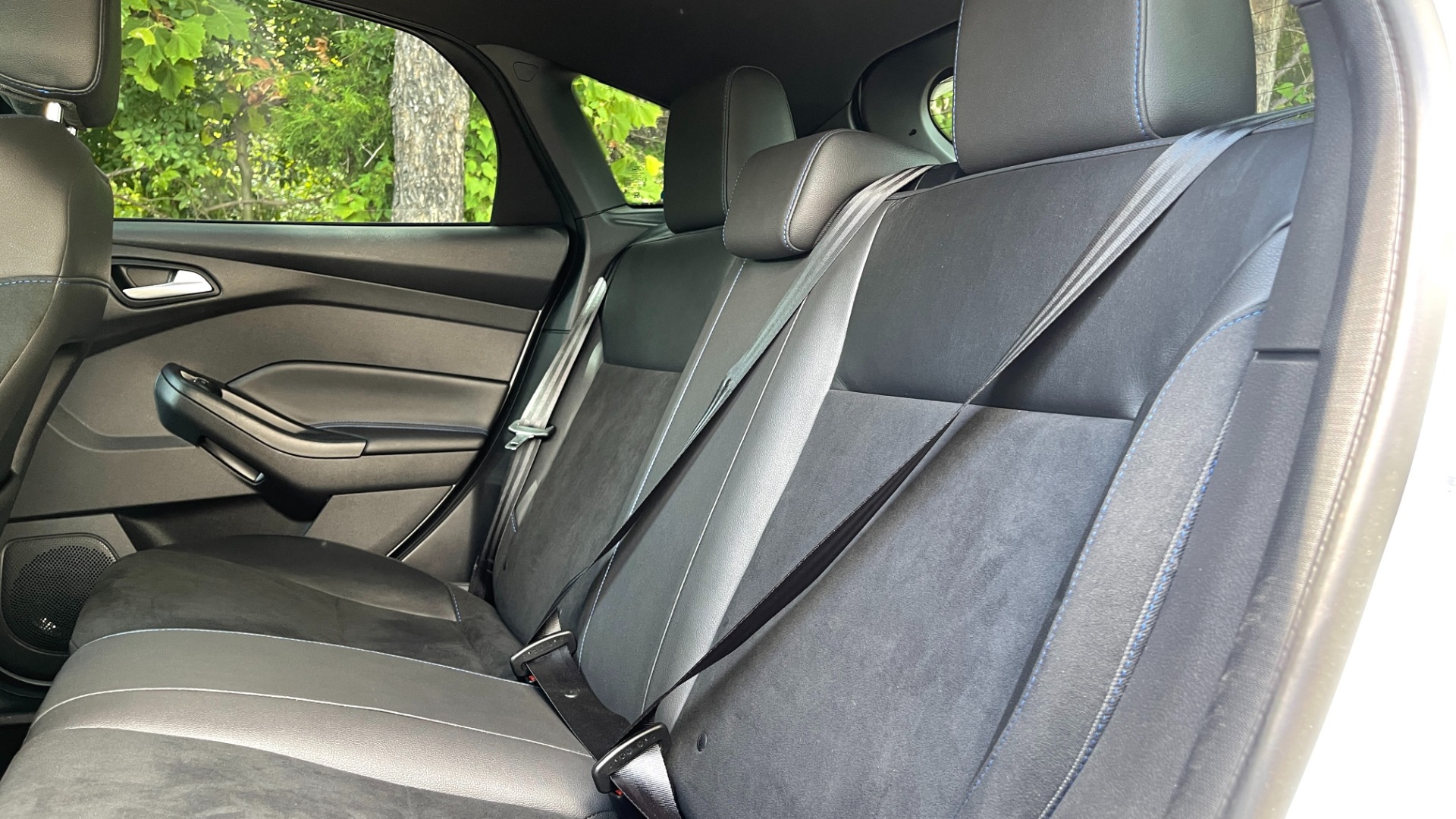 Used 2017 Ford Focus RS / SUNROOF / RS2 PACKAGE / RECAROS / MBRP EXHAUST / ALL WHEEL DRIVE for sale Sold at Formula Imports in Charlotte NC 28227 23