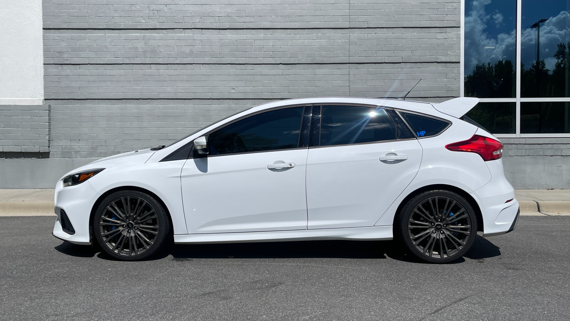 Used 2017 Ford Focus RS / SUNROOF / RS2 PACKAGE / RECAROS / MBRP EXHAUST / ALL WHEEL DRIVE for sale Sold at Formula Imports in Charlotte NC 28227 4