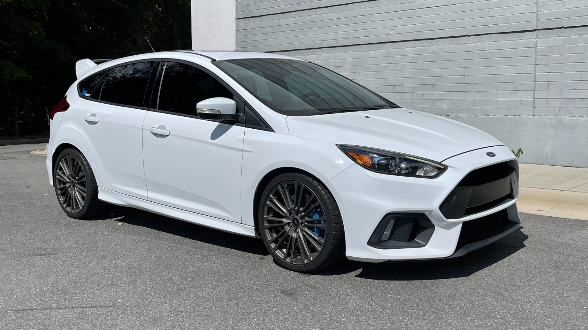 Used 2017 Ford Focus RS / SUNROOF / RS2 PACKAGE / RECAROS / MBRP EXHAUST / ALL WHEEL DRIVE for sale Sold at Formula Imports in Charlotte NC 28227 6