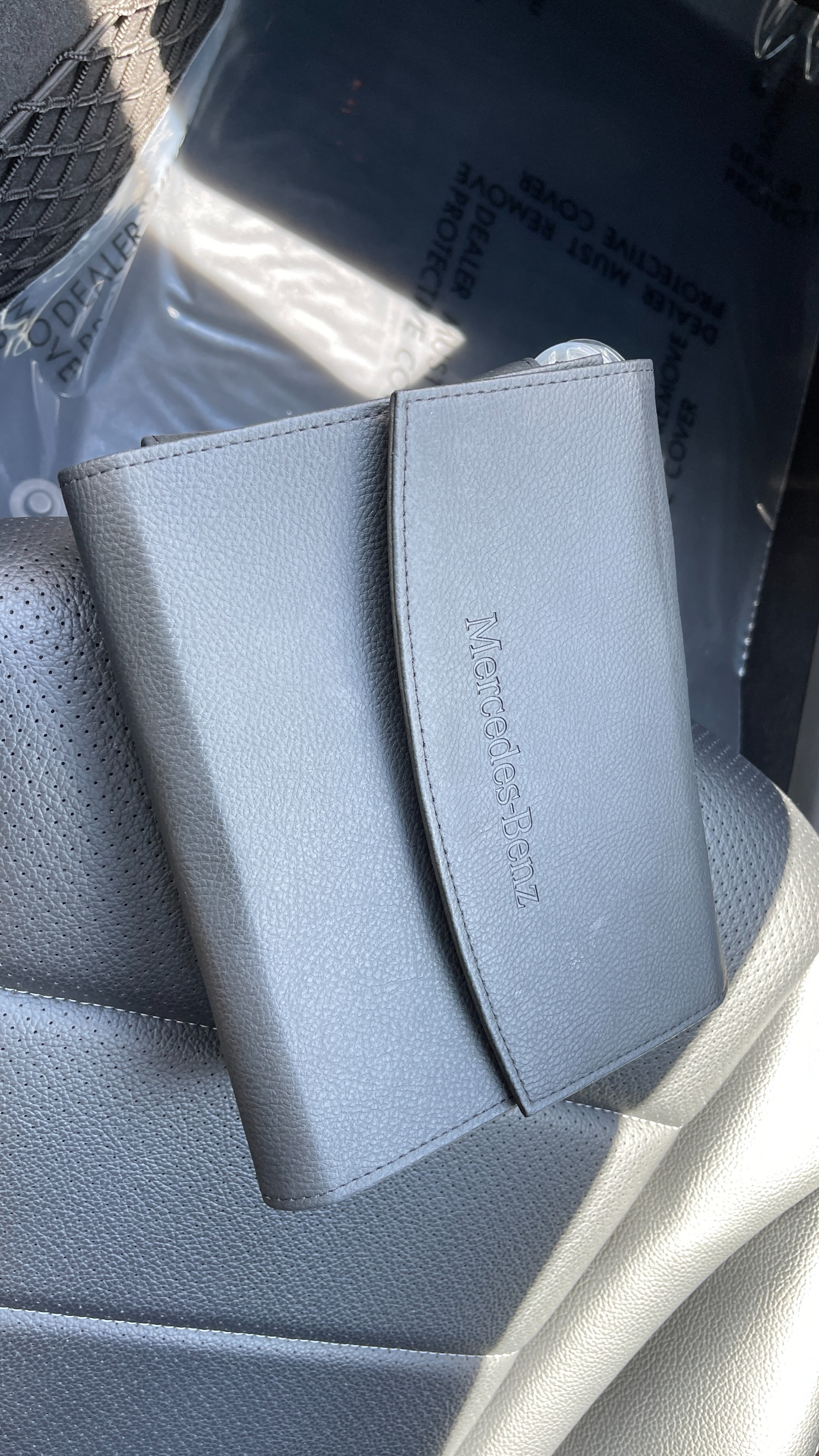 Used 2018 Mercedes-Benz C-Class C 300 / PREMIUM / REVIEW CAM / HTD SEATS / 18IN WHEELS for sale $27,999 at Formula Imports in Charlotte NC 28227 24