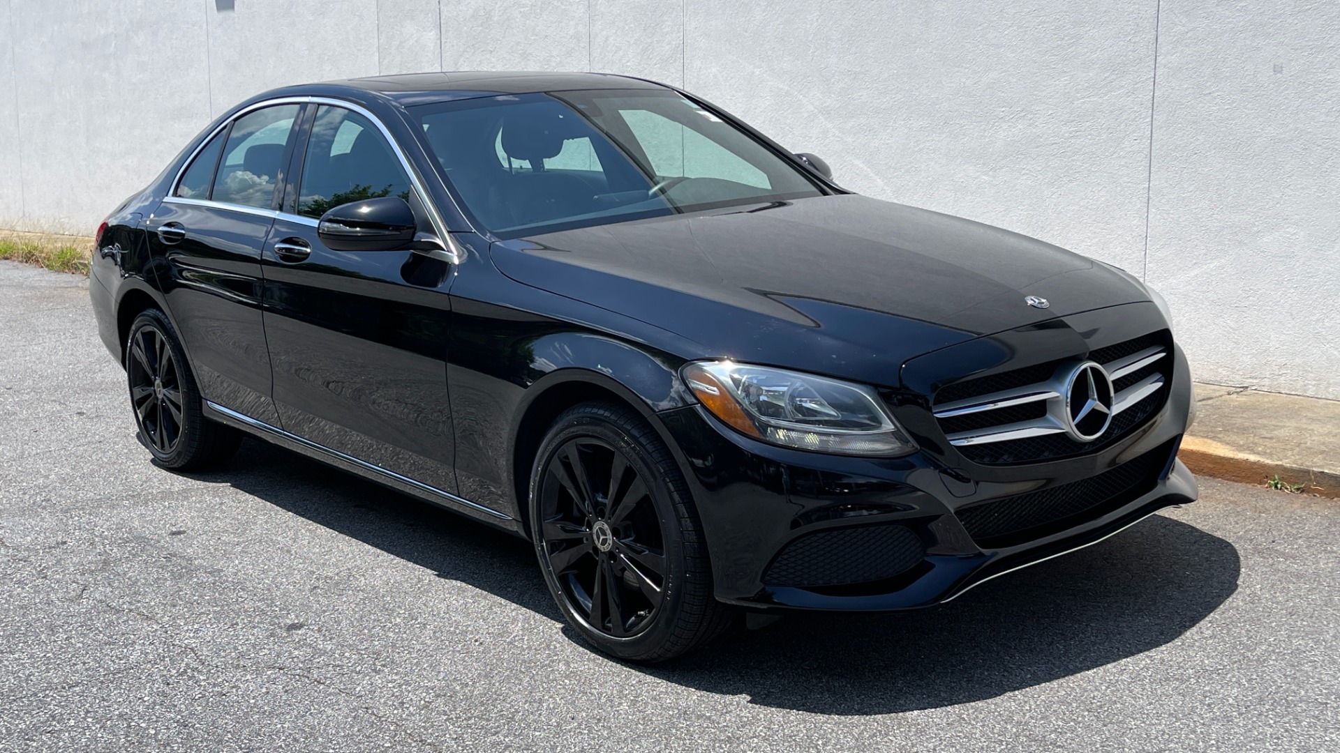 Used 2018 Mercedes-Benz C-Class C 300 / PREMIUM / REVIEW CAM / HTD SEATS / 18IN WHEELS for sale $27,999 at Formula Imports in Charlotte NC 28227 3