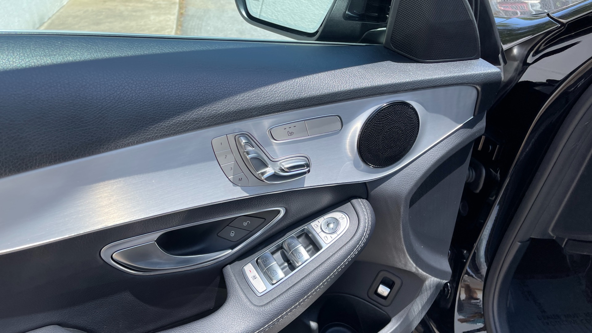 Used 2018 Mercedes-Benz C-Class C 300 / PREMIUM / REVIEW CAM / HTD SEATS / 18IN WHEELS for sale $27,999 at Formula Imports in Charlotte NC 28227 42