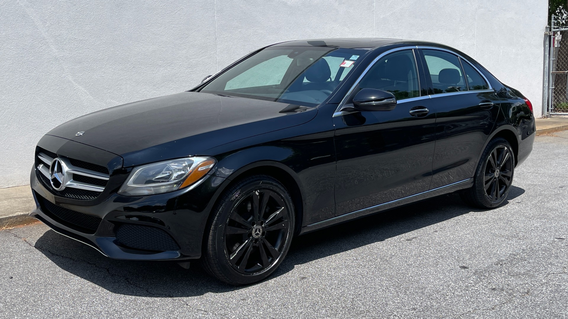 Used 2018 Mercedes-Benz C-Class C 300 / PREMIUM / REVIEW CAM / HTD SEATS / 18IN WHEELS for sale $31,295 at Formula Imports in Charlotte NC 28227 47