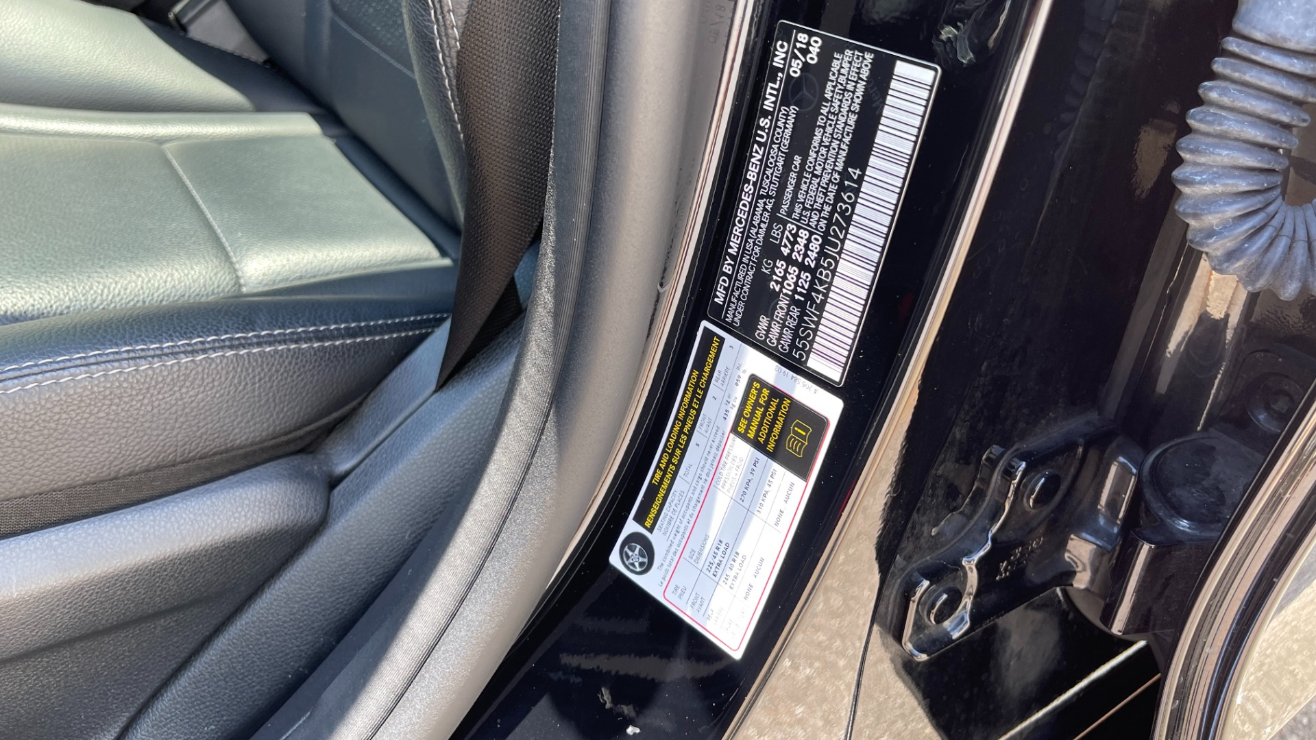 Used 2018 Mercedes-Benz C-Class C 300 / PREMIUM / REVIEW CAM / HTD SEATS / 18IN WHEELS for sale $27,999 at Formula Imports in Charlotte NC 28227 52