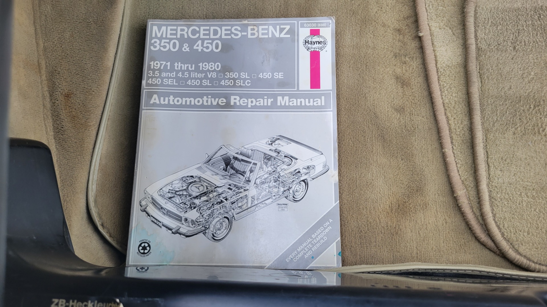 Used 1987 Mercedes-Benz 560 SERIES 560SL ROADSTER / 5.6L V8 / AUTO / LEATHER / ALPINE for sale $16,700 at Formula Imports in Charlotte NC 28227 20