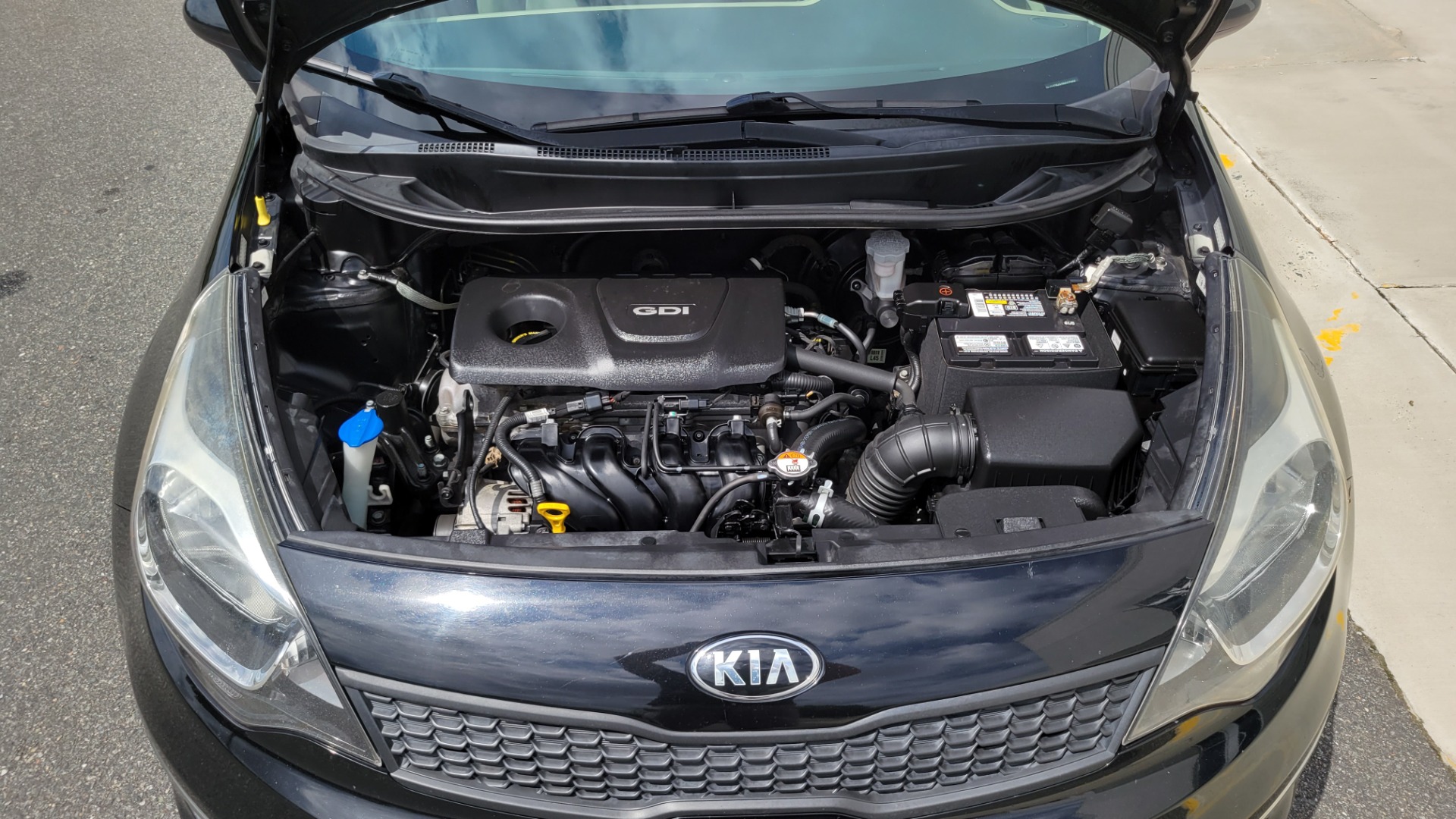 Used 2017 Kia RIO LX SEDAN / 1.6L 4-CYL / AUTO / POWER PACKAGE / 36MPG for sale Sold at Formula Imports in Charlotte NC 28227 14