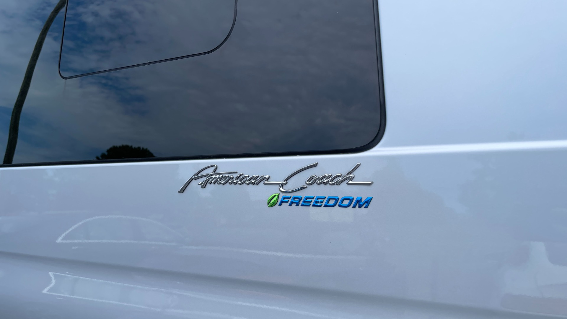 Used 2020 Mercedes-Benz MIDWEST AMERICAN PATRIOT CONVERSION / SHOWER / TV / FRIDGE / MICROWAVE for sale Sold at Formula Imports in Charlotte NC 28227 101