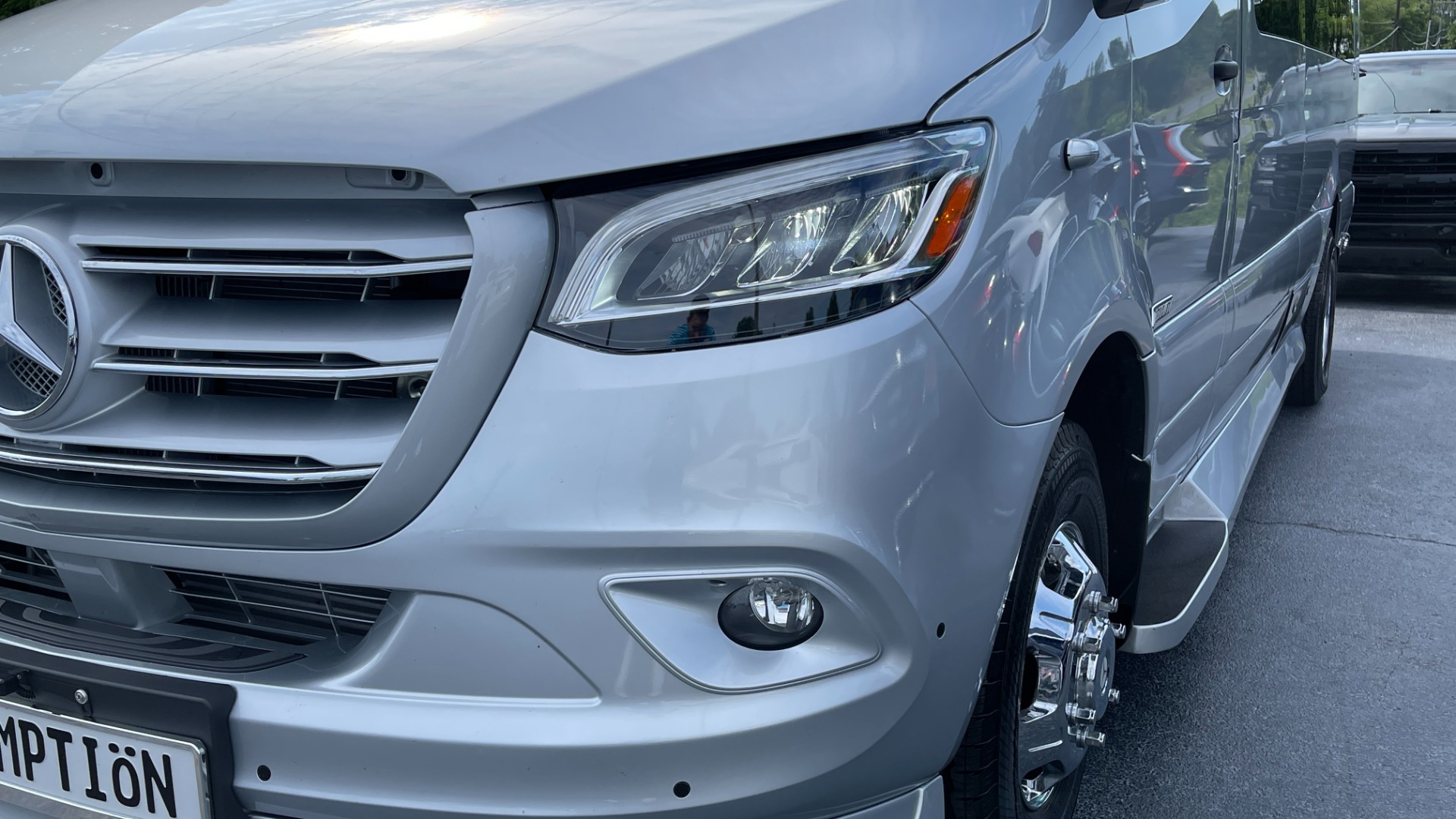Used 2020 Mercedes-Benz MIDWEST AMERICAN PATRIOT CONVERSION / SHOWER / TV / FRIDGE / MICROWAVE for sale $178,999 at Formula Imports in Charlotte NC 28227 14