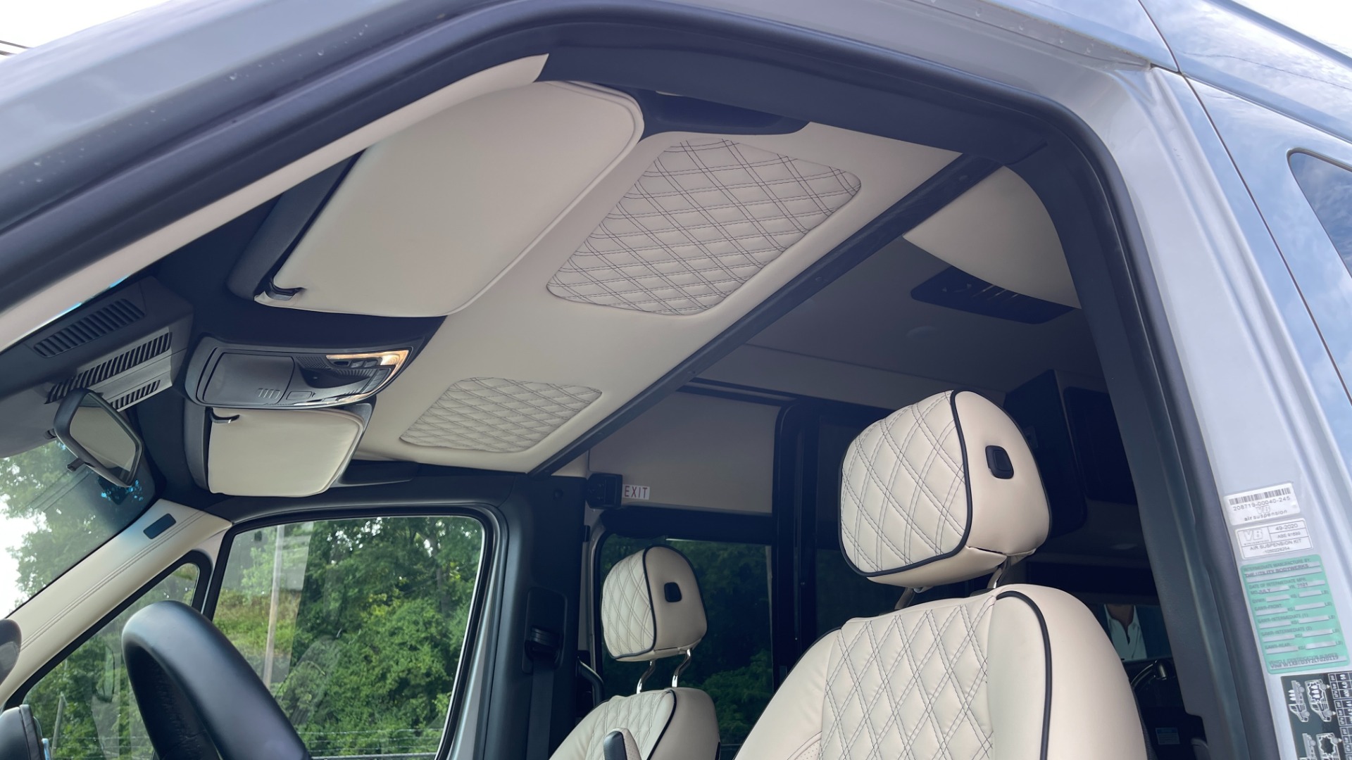 Used 2020 Mercedes-Benz MIDWEST AMERICAN PATRIOT CONVERSION / SHOWER / TV / FRIDGE / MICROWAVE for sale $178,999 at Formula Imports in Charlotte NC 28227 31