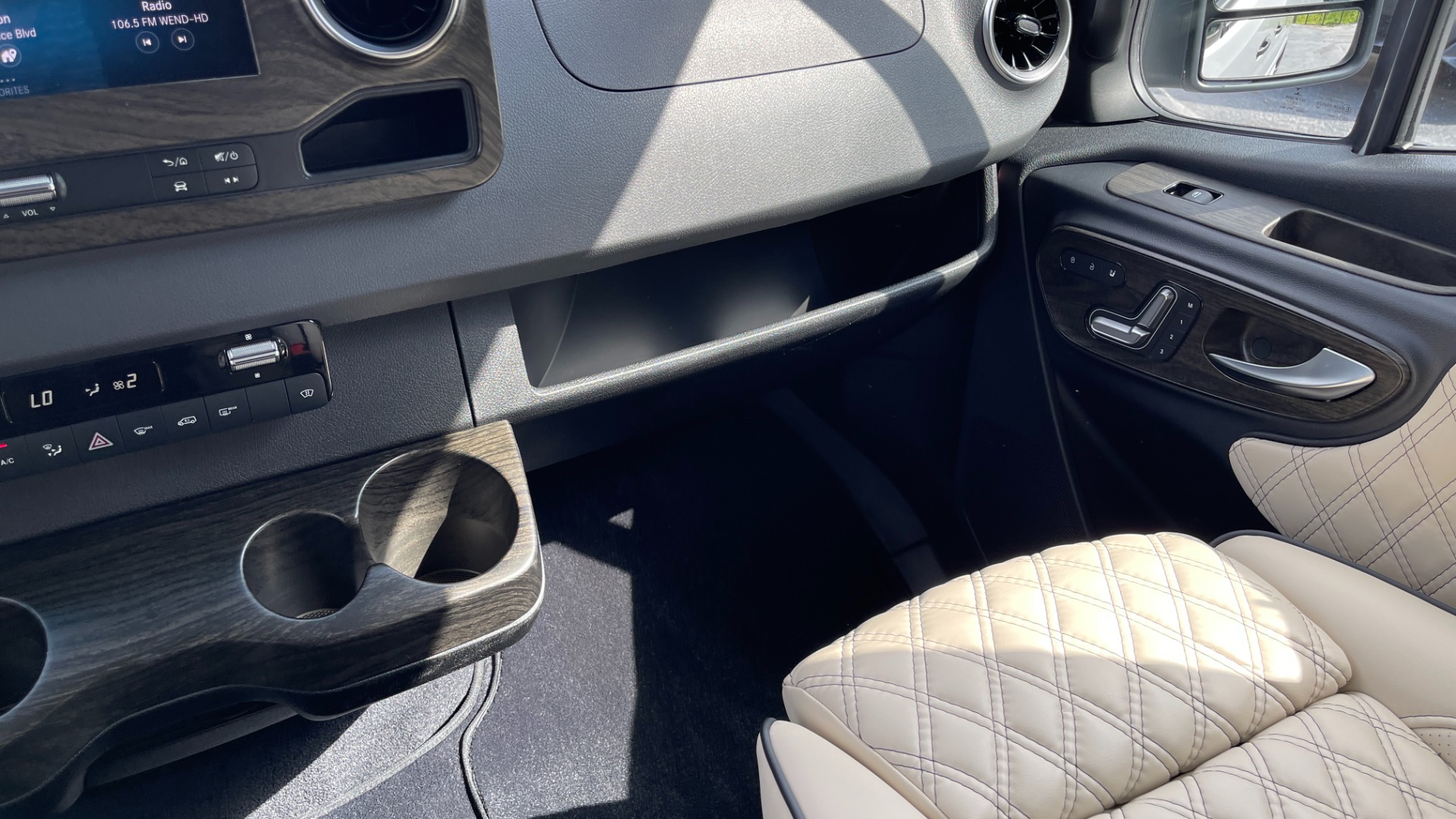 Used 2020 Mercedes-Benz MIDWEST AMERICAN PATRIOT CONVERSION / SHOWER / TV / FRIDGE / MICROWAVE for sale Sold at Formula Imports in Charlotte NC 28227 41