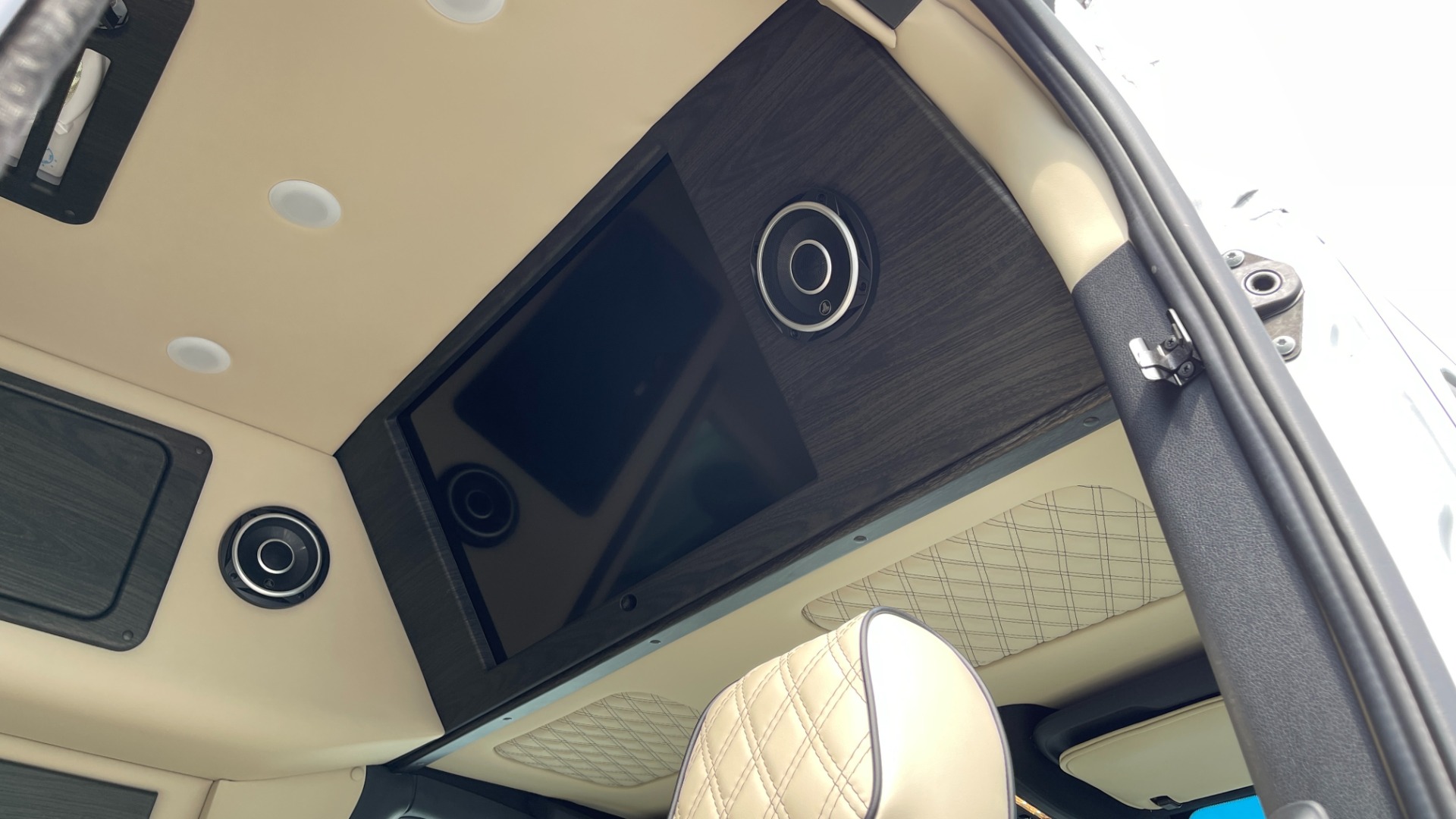 Used 2020 Mercedes-Benz MIDWEST AMERICAN PATRIOT CONVERSION / SHOWER / TV / FRIDGE / MICROWAVE for sale Sold at Formula Imports in Charlotte NC 28227 50