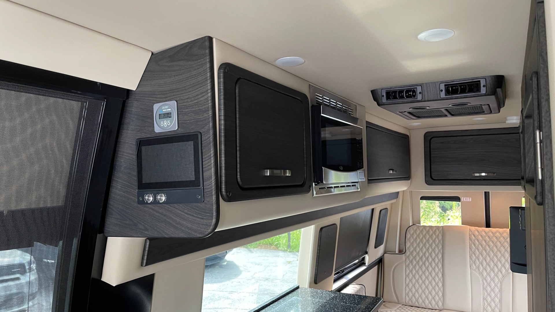 Used 2020 Mercedes-Benz MIDWEST AMERICAN PATRIOT CONVERSION / SHOWER / TV / FRIDGE / MICROWAVE for sale Sold at Formula Imports in Charlotte NC 28227 58