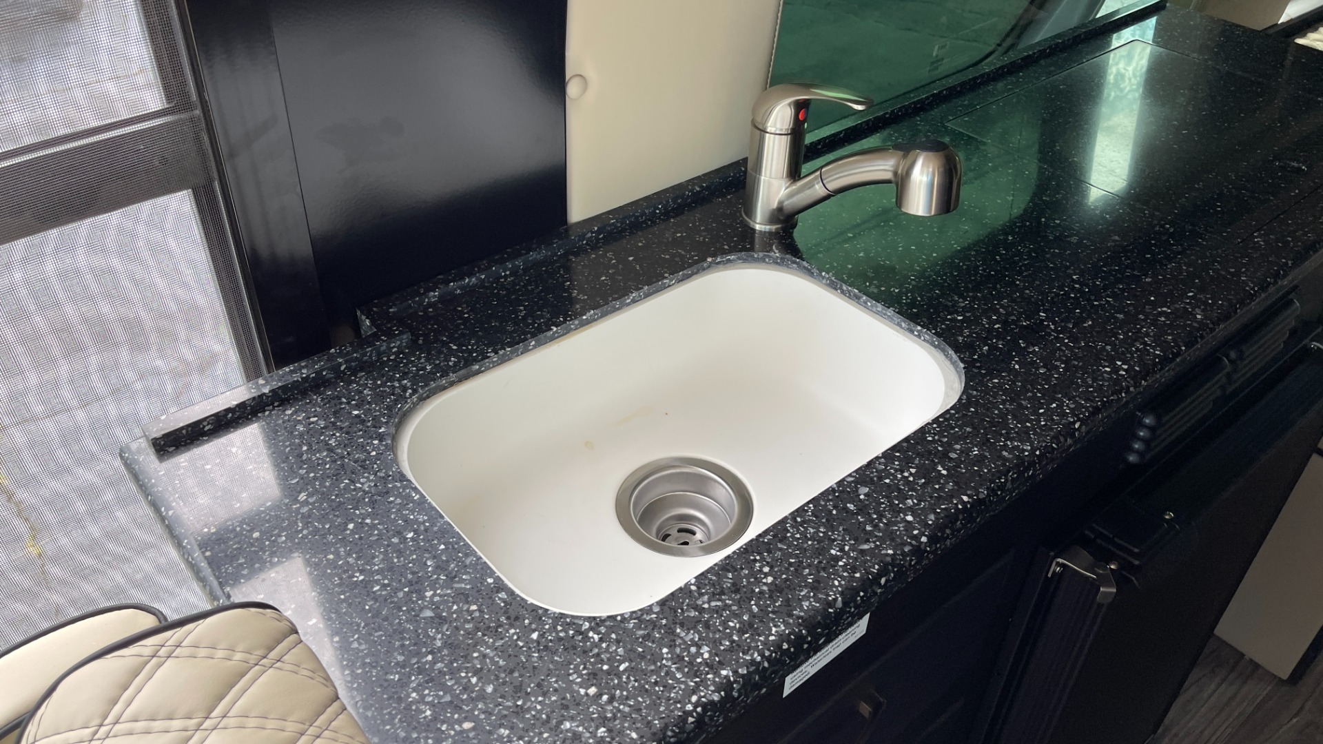 Used 2020 Mercedes-Benz MIDWEST AMERICAN PATRIOT CONVERSION / SHOWER / TV / FRIDGE / MICROWAVE for sale Sold at Formula Imports in Charlotte NC 28227 95