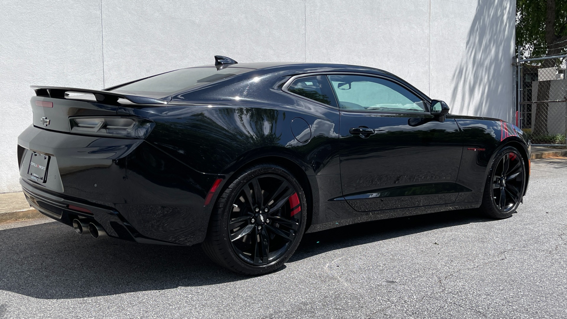 Used 2018 Chevrolet Camaro 2SS / 20IN WHEELS / REDLINE ED. / TOUCHSCREEN for sale Sold at Formula Imports in Charlotte NC 28227 2