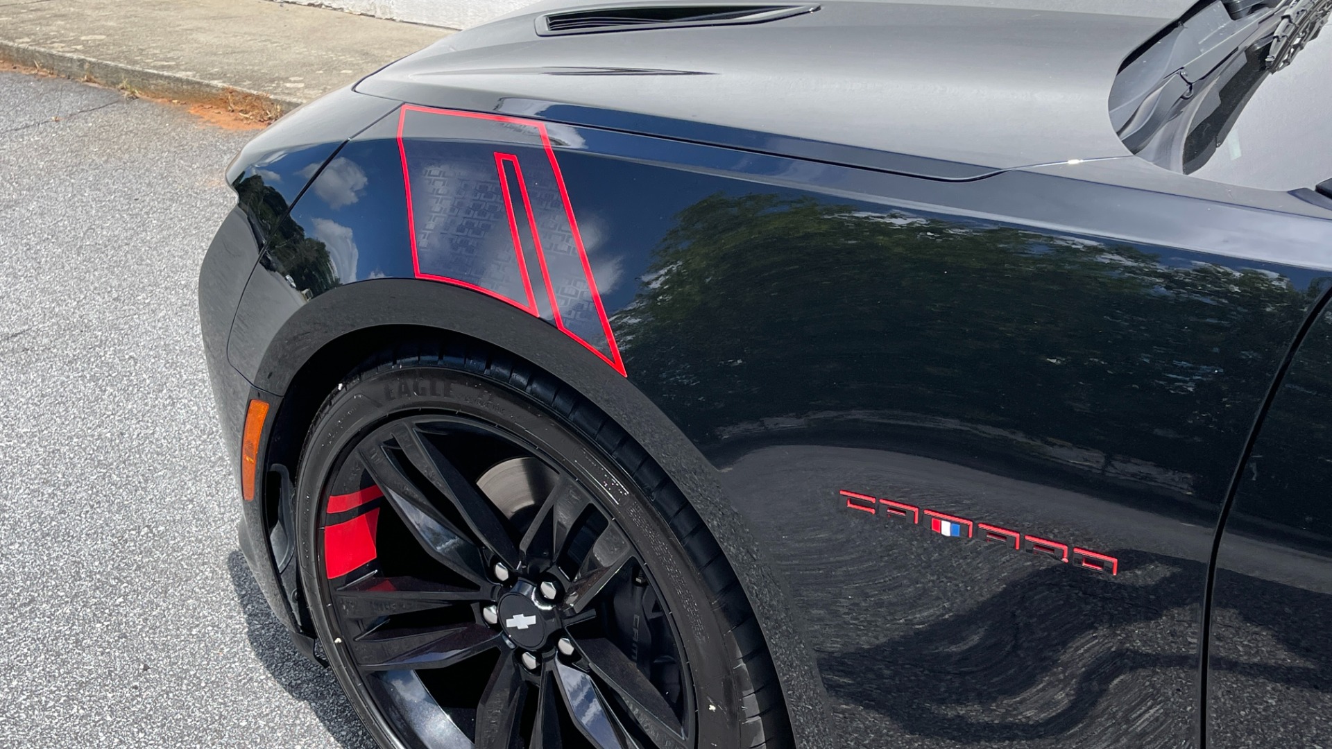 Used 2018 Chevrolet Camaro 2SS / 20IN WHEELS / REDLINE ED. / TOUCHSCREEN for sale Sold at Formula Imports in Charlotte NC 28227 28