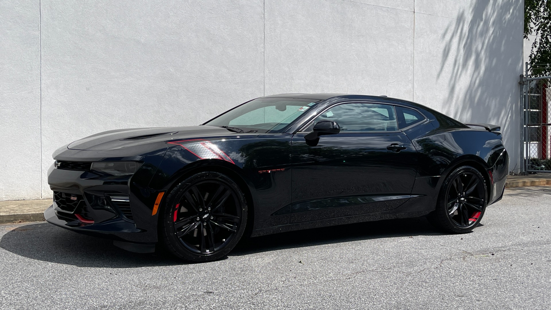 Used 2018 Chevrolet Camaro 2SS / 20IN WHEELS / REDLINE ED. / TOUCHSCREEN for sale Sold at Formula Imports in Charlotte NC 28227 7